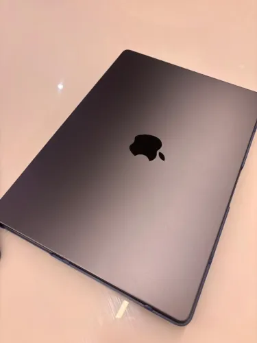 Macbook Pro 14 polegadas M4, 24gb, 512gb armazenamento