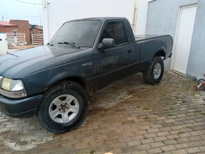 Ford Ranger XL 2.8 8V 135cv 4X2 CS TB Diesel 2002