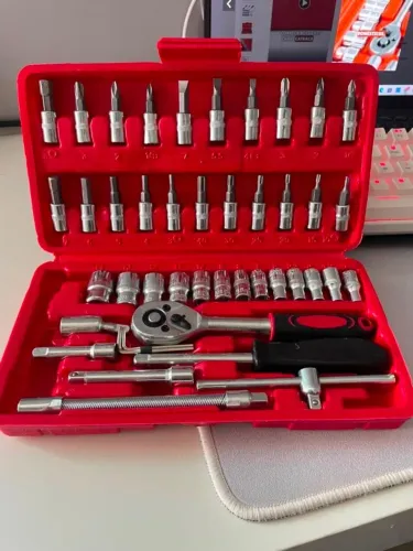 Kit Ferramentas 46 Peças Catraca 1/4 Soquetes e Bits - Novo
