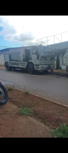 Caminhao motor  mwm  16 marchas caixa zf na garantia, pego carro ou camimhao, 3/4 na troca