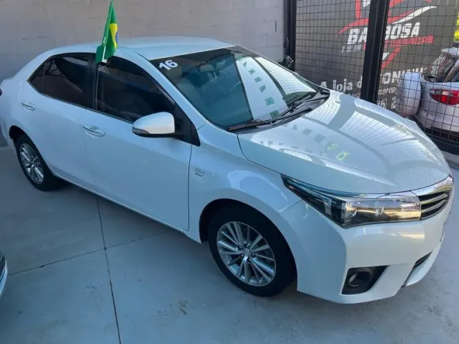 Toyota Corolla Altis 2.0 Flex 16V Aut. 2016