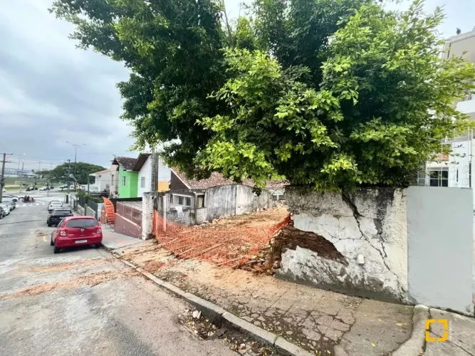 Terreno à venda no Centro de Florianópolis