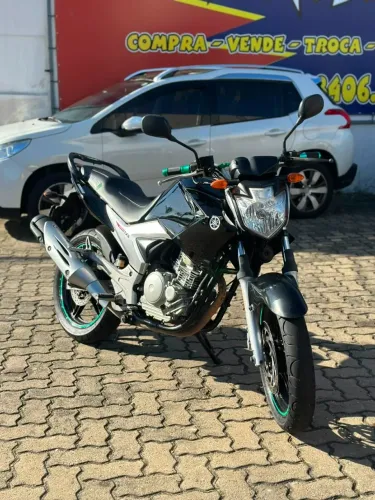 ÚNICO DONO - Yamaha Fazer 250 BlueFlex Ano 2013 ? 91.857 km