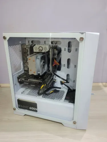 PC Gamer Branco - Xeon e5 2667 v4, gtx 1650, 16gb ram