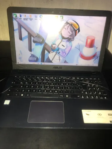 Notebook Asus Modelo: VivoBook