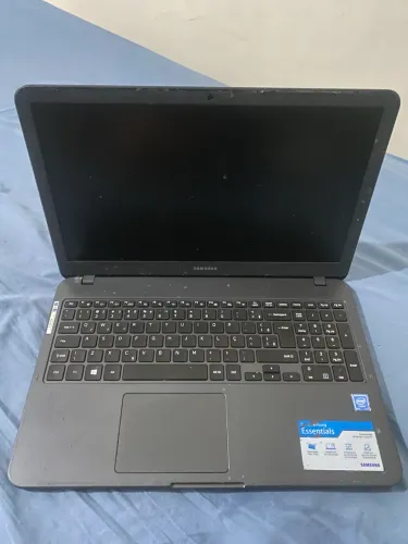 Notebook Samsung Np350xbe 4gb Ddr4 500gb (Usado)