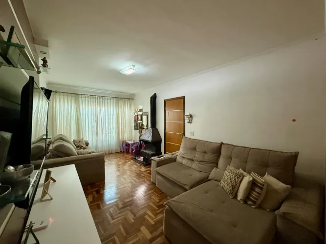 Casa para venda em Vila Marari com 3 quartos, sendo 1 suíte, 164m²