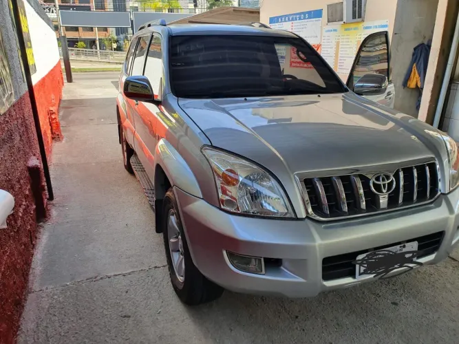 Toyota Land Cruiser Prado 3.0 4X4 TB Diesel AUT 2004