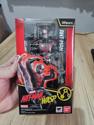 HOMEM FORMIGA S.H. FIGUARTS