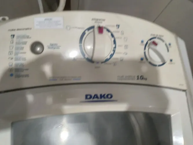 Máquina de lavar roupa DAKO 10k