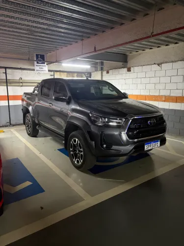 Toyota Hilux CD SRX 4X4 2.8 TDI 16V Diesel Aut. 2024
