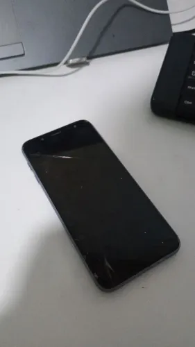 Celular- para retirada de peças 