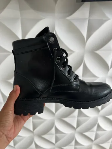 Bota Coturno