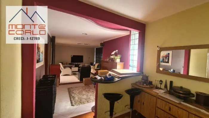 Sobrado com 4 dormitórios (1 suíte), 4 vagas, para alugar, 239 m² por R$ 5.680/mês - Nova