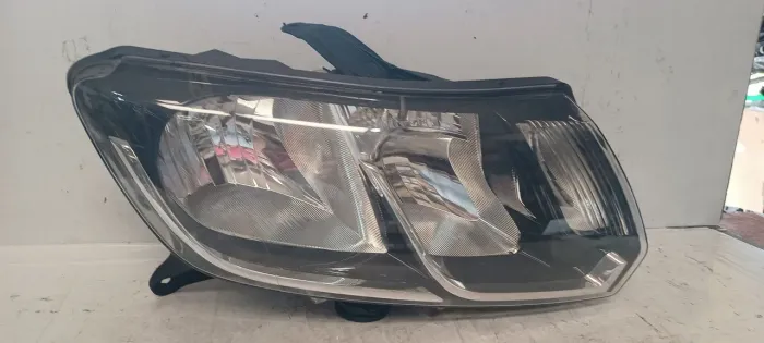 Farol Sandero Logan 2015 2016 2017 2018 direito
