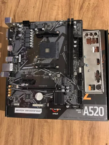 Placa-mãe Gigabyte A520M K V2 Nova ( Ryzen AM4 ) 
