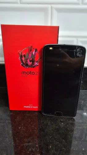 Motorola Moto Z2 Play + Powerpack