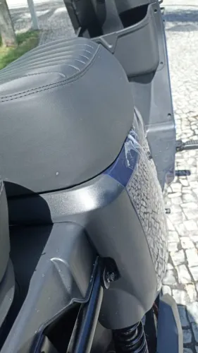 Bike elética pouquíssimo uso CMOBI 1000w 70km autonomia. Sem carteira e IPVA