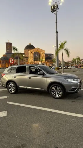 Transfer Privativo (Pacote Fechado) - Mitsubishi Outlander (6 Passageiros)