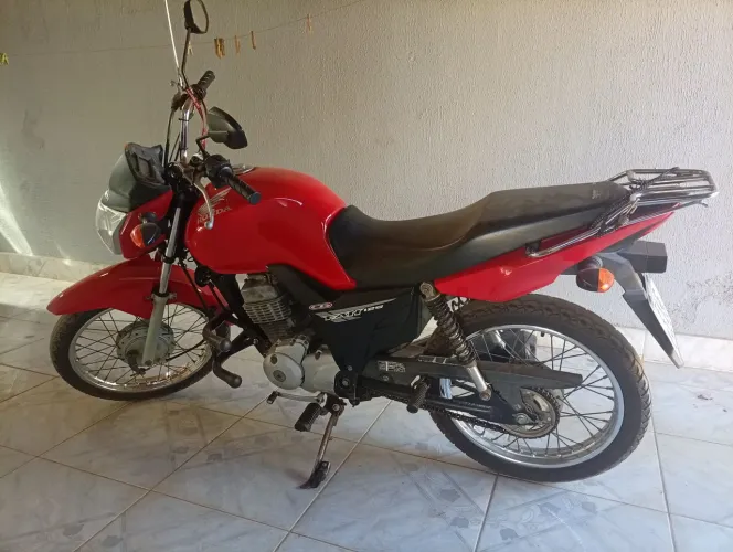 Honda CG 125 Fan ES - Econômica, Conservada e Pronta para Rodar