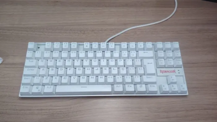 Teclado magnético Redragon Kumara Pro Branco | Excelente estado