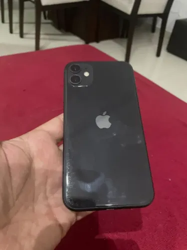 iPhone 11 64