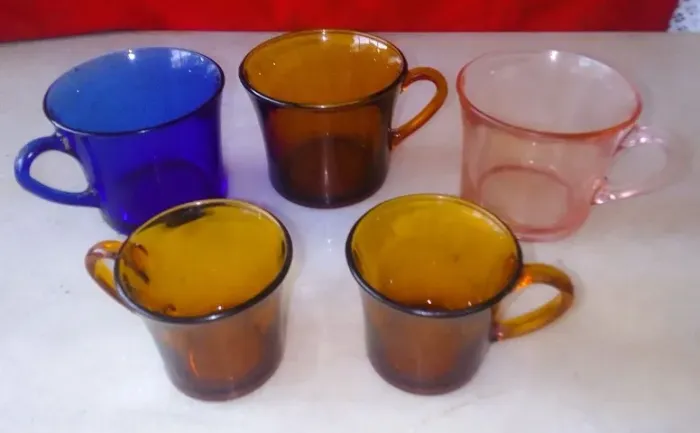 Jogo cinco xicaras vidro duralex café cha vidro azul, rosa ambar sem pires para reposição*
