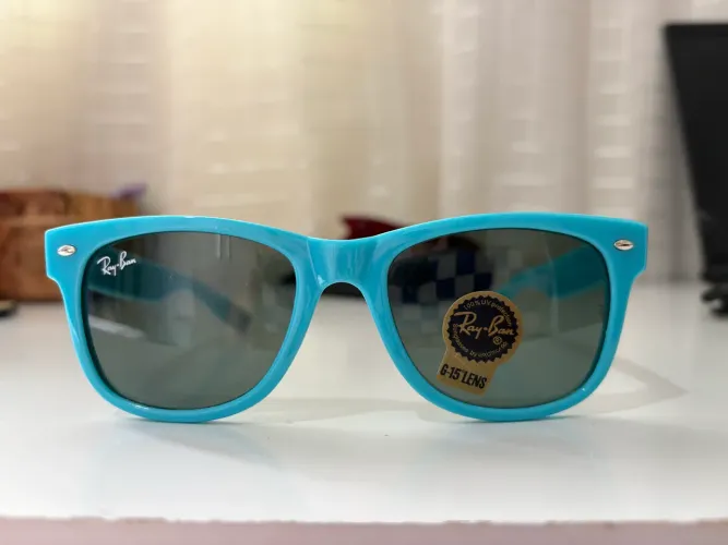 Ray-Ban Wayfarer Original - Azul Turquesa (Edição Especial) + Case
