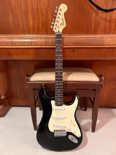 Guitarra Fender Squier Affinity maravilhosa