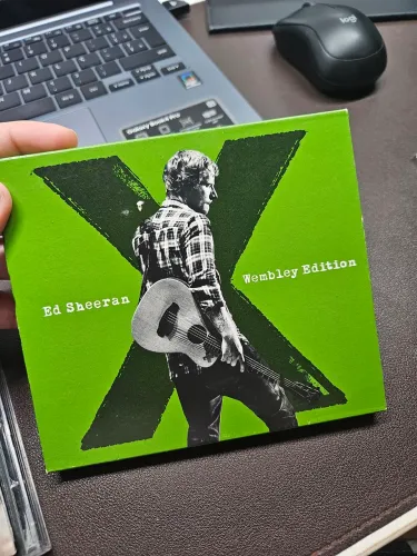 CD e DVD Ed Sheeran - Wembley Edition
