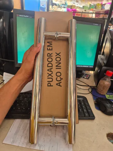 Puxador de inox