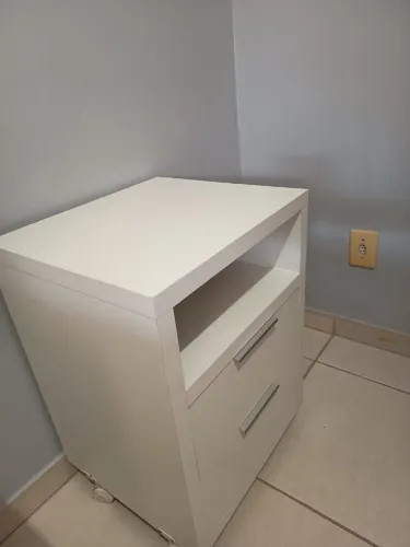 Criado mudo