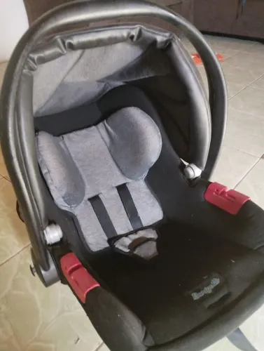Bebê conforto