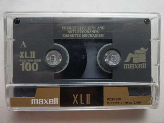 Fita cassete Maxell XL II cromo 100