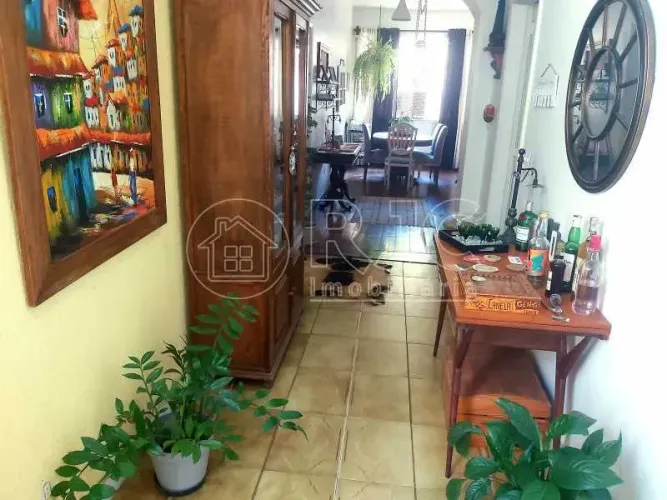 Cobertura duplex para venda possui 200 metros quadrados com 4 quartos