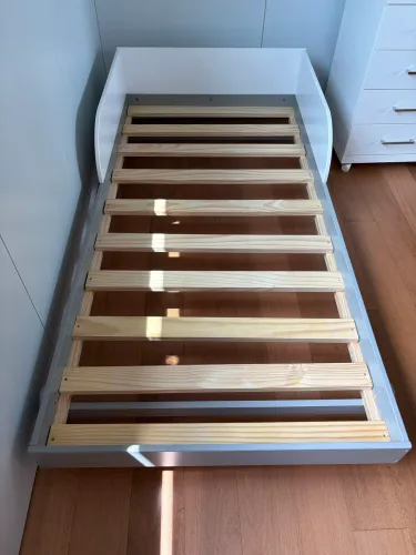 Cama júnior perfeito estado