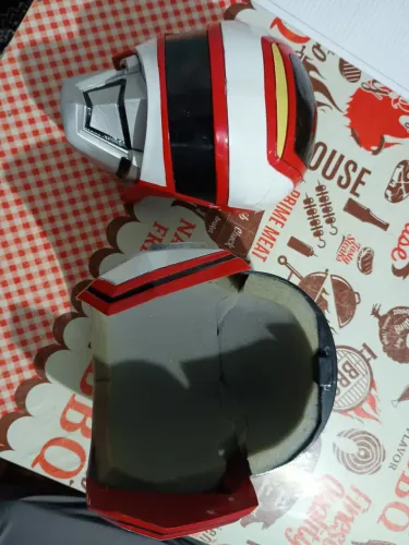 Capacete do Jaspion cosplay com leds