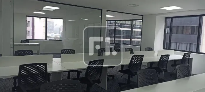 Escritório para aluguel e venda possui 456 metros quadrados em Vila Gertrudes - São Paulo 