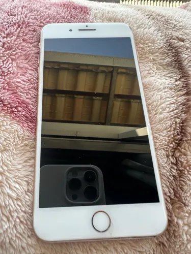 Iphone 8 plus 64giga