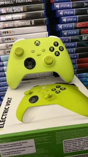 Controle de Xbox Semi novo