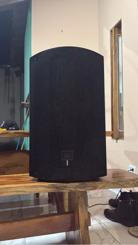 JBL MAX 15