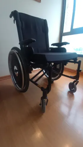 Cadeira de Rodas Ortobras AVD Reclinável Alumínio 46cm - Estado de Nova