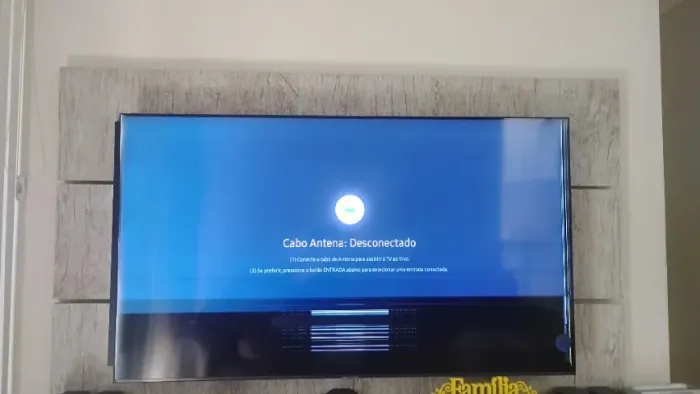 Tv Samsung 58 polegadas 4k para retirar peças.