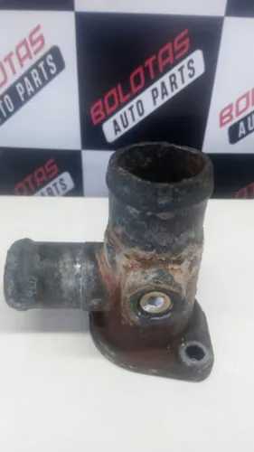 103 Saída de água refrigerante flange mangueira divisor para vw audi A6 1995