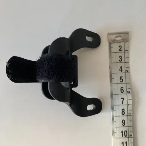 C143 Suporte que prende no quadro  para mini-bomba tipo caramanhola