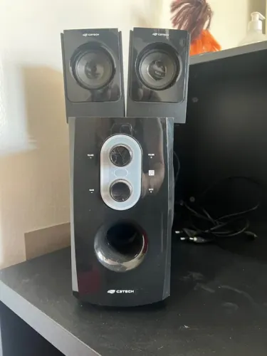 Caixa de som 20w sp100