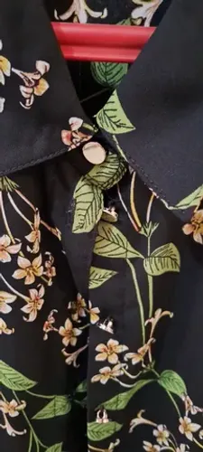 Blusa com botões