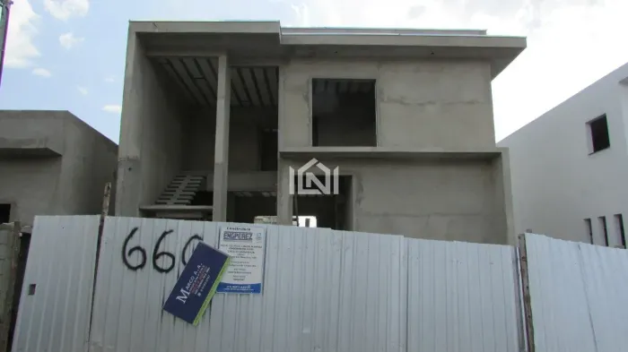 Casa à venda condomínio Parque das Rosas I