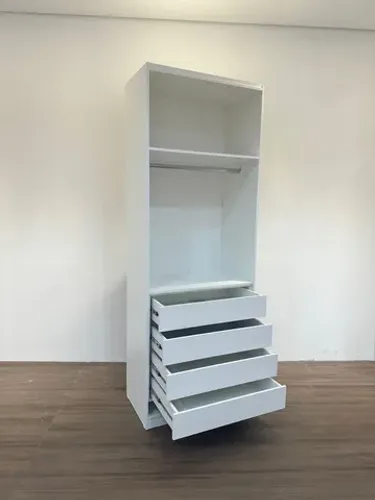 Closet - Cabideiro c/ 4 gavetas e maleiro MDF 