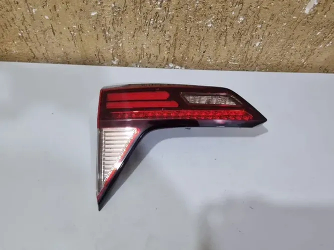 Lanterna esquerda da tampa traseira HRV / HR-V Touring / Led 2015/2016/2017/2018